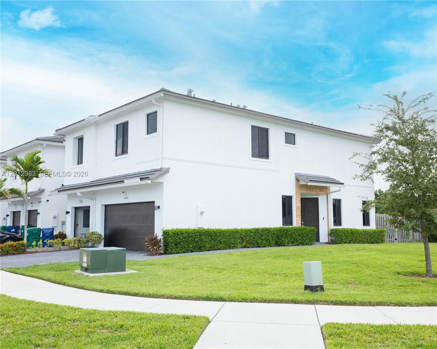 10807 SW 232nd Ter, Homestead FL 33032 photo 2