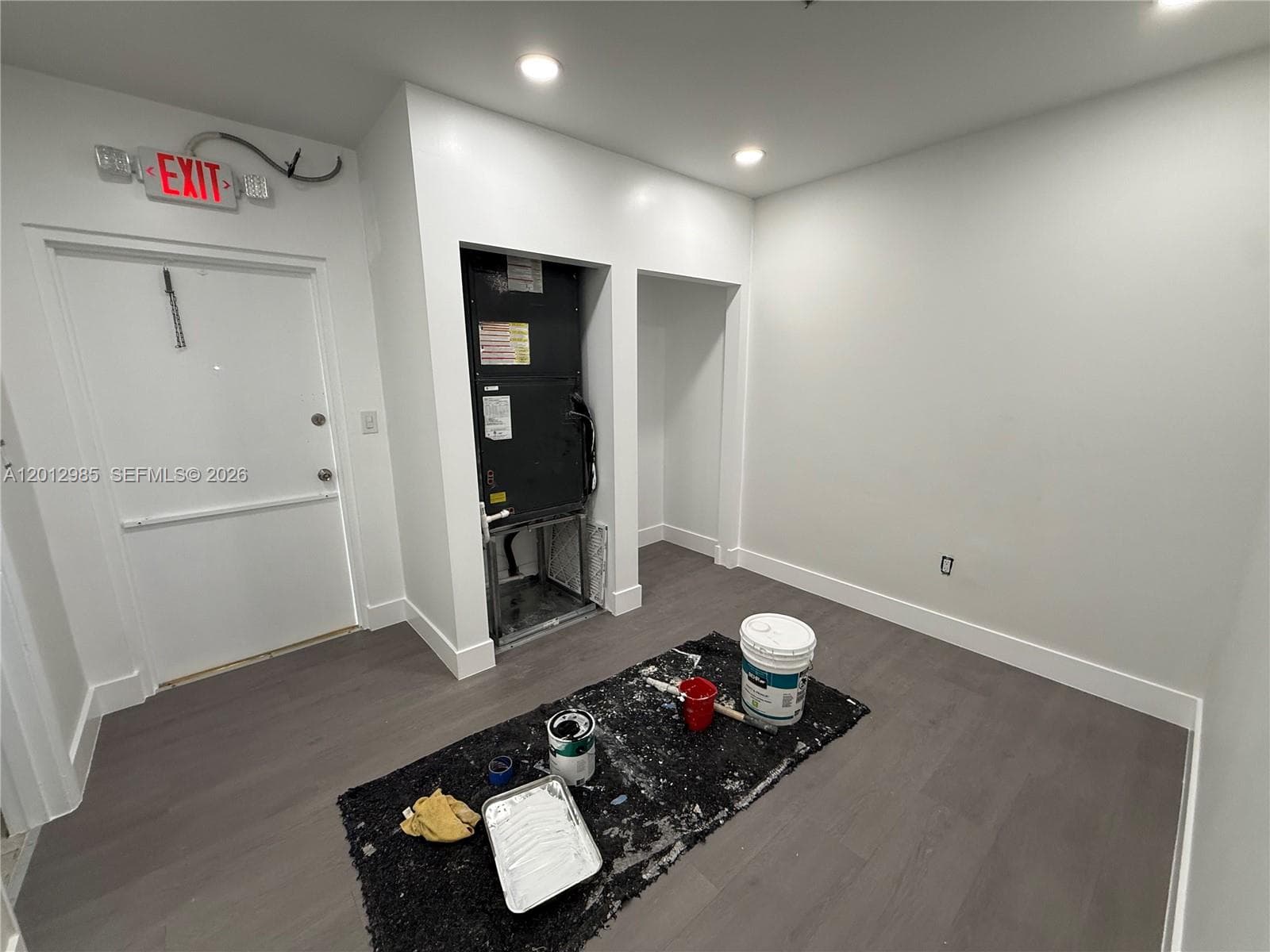 510 NE 167th St # 510, Miami FL 33162 photo 4