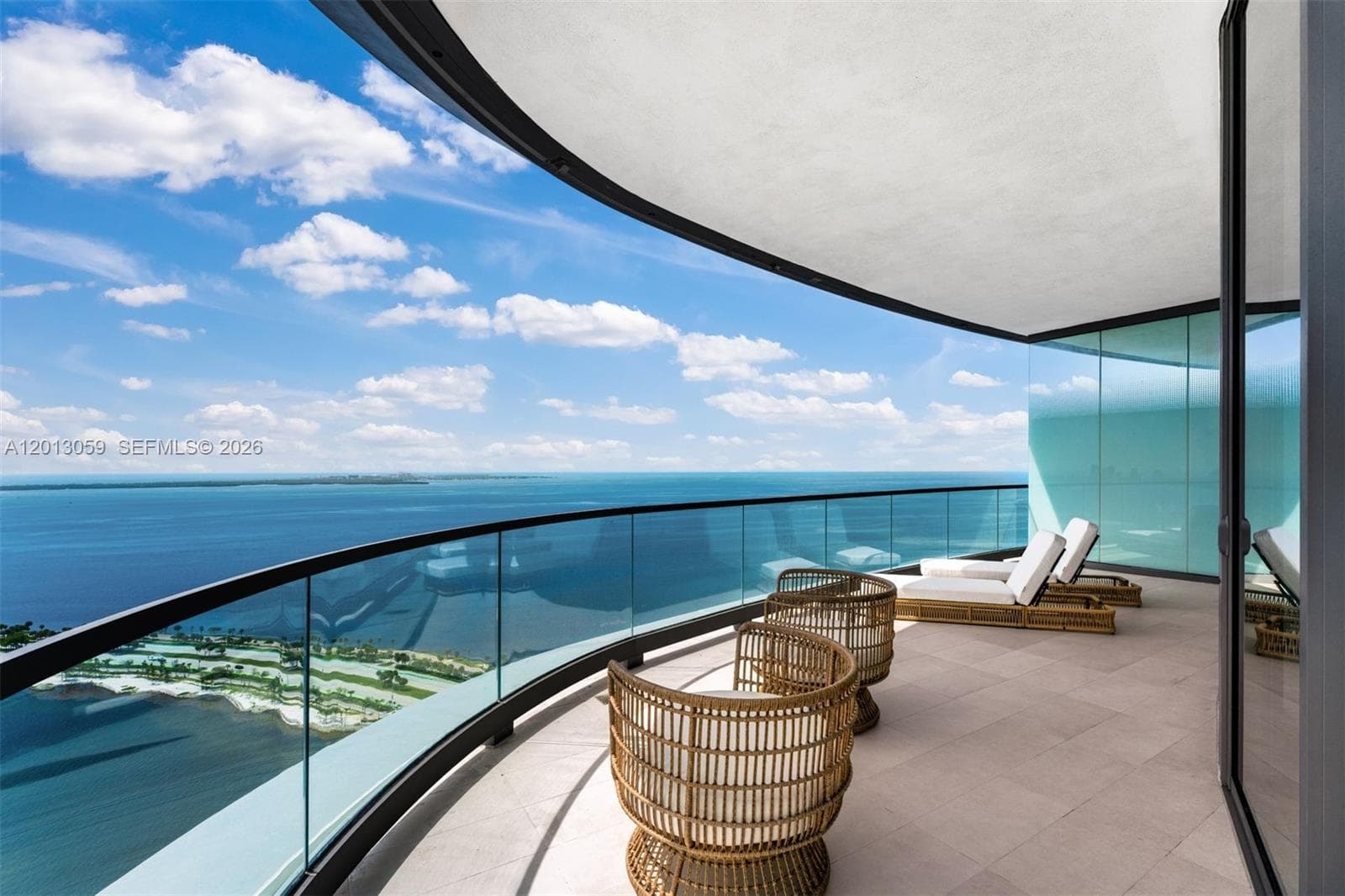 175 SE 25 RD # 3601, Miami FL 33129