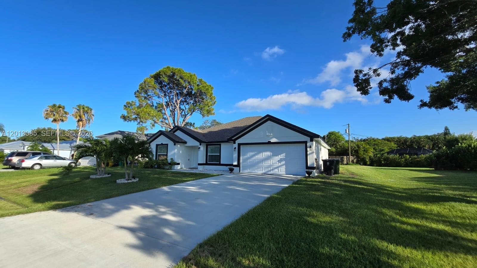 2650 SE Caladium Ave, Port St. Lucie FL 34952 photo 2