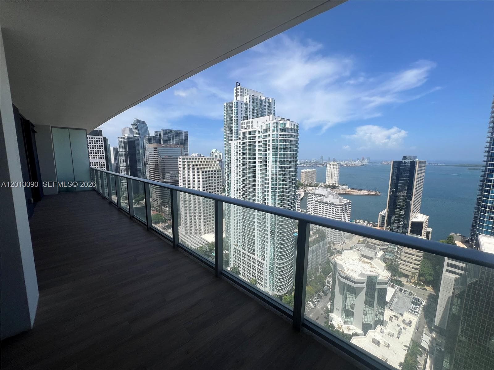 1010 Brickell Ave # 3704, Miami FL 33131 photo 2