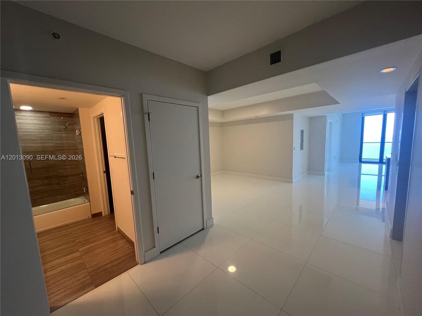 1010 Brickell Ave # 3704, Miami FL 33131 photo 5