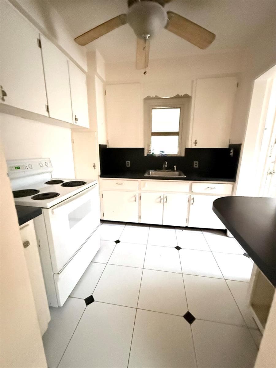 1106 NE 18th Avenue, Fort Lauderdale FL 33304 photo 3
