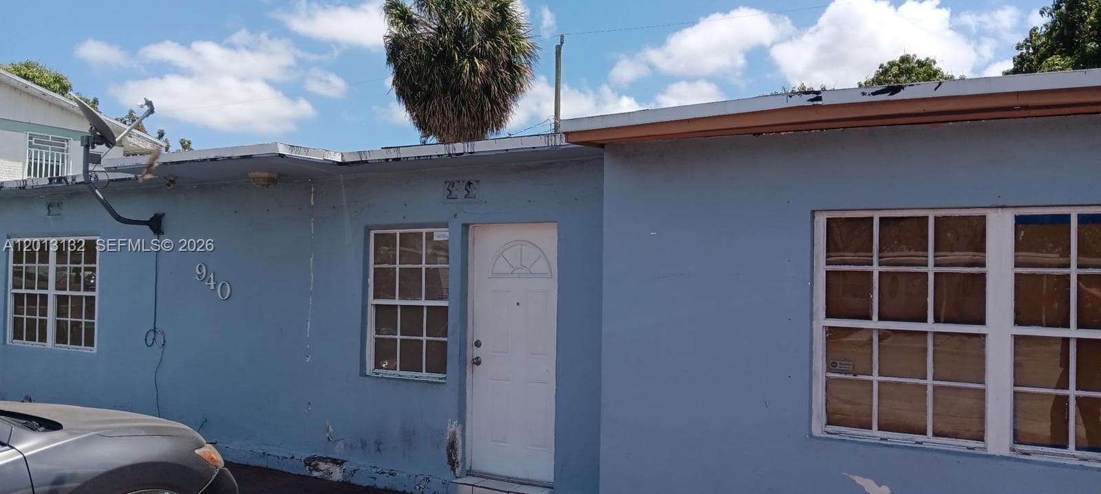 940 E 9th Pl, Hialeah, FL 33010 photo 2