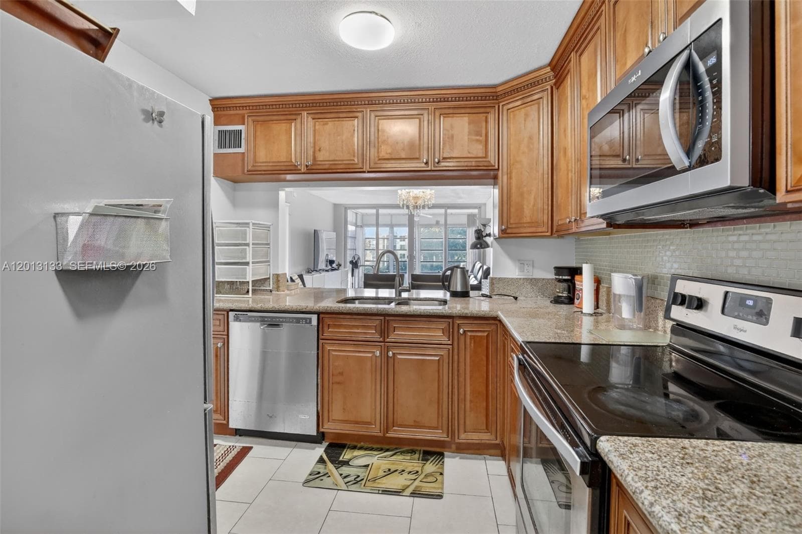 9330 Lagoon Pl # 307, Davie FL 33324 photo 5