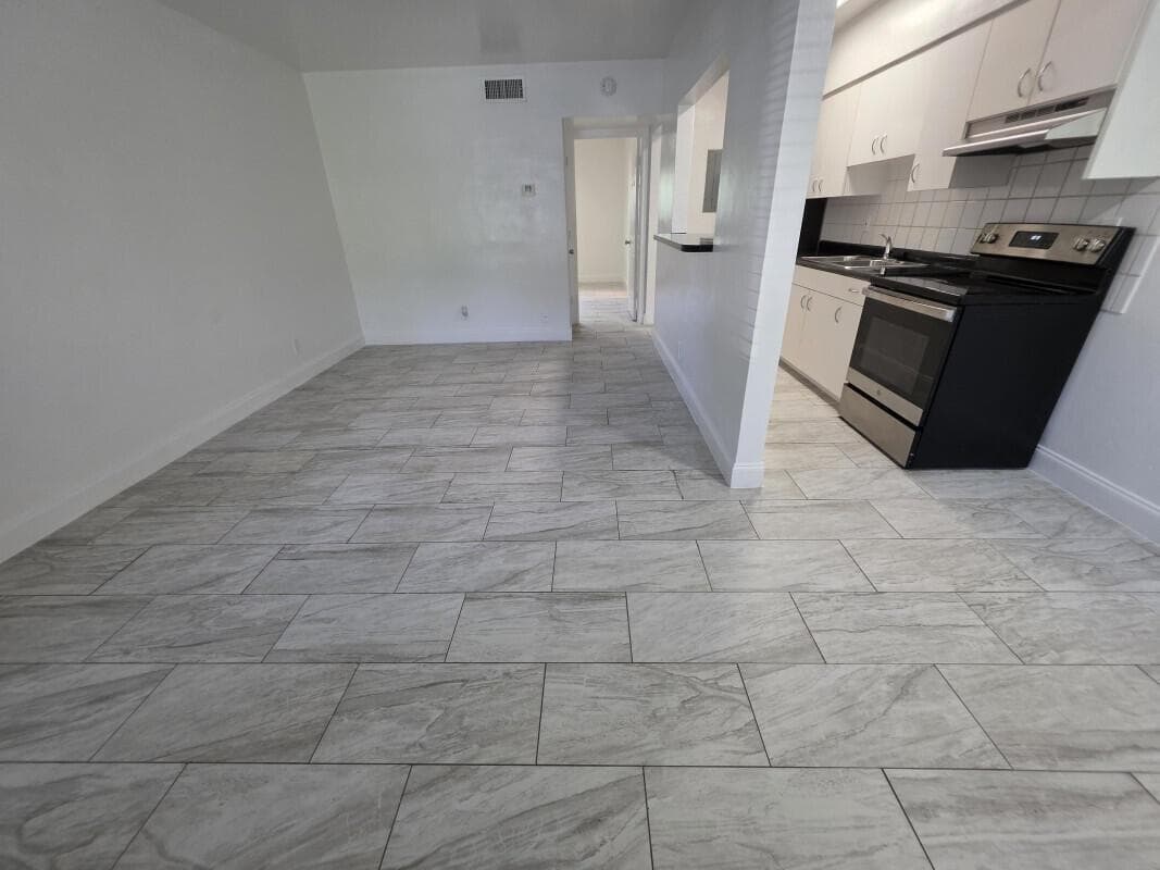 100 SW 9th Street # 103, Fort Lauderdale FL 33315 photo 2