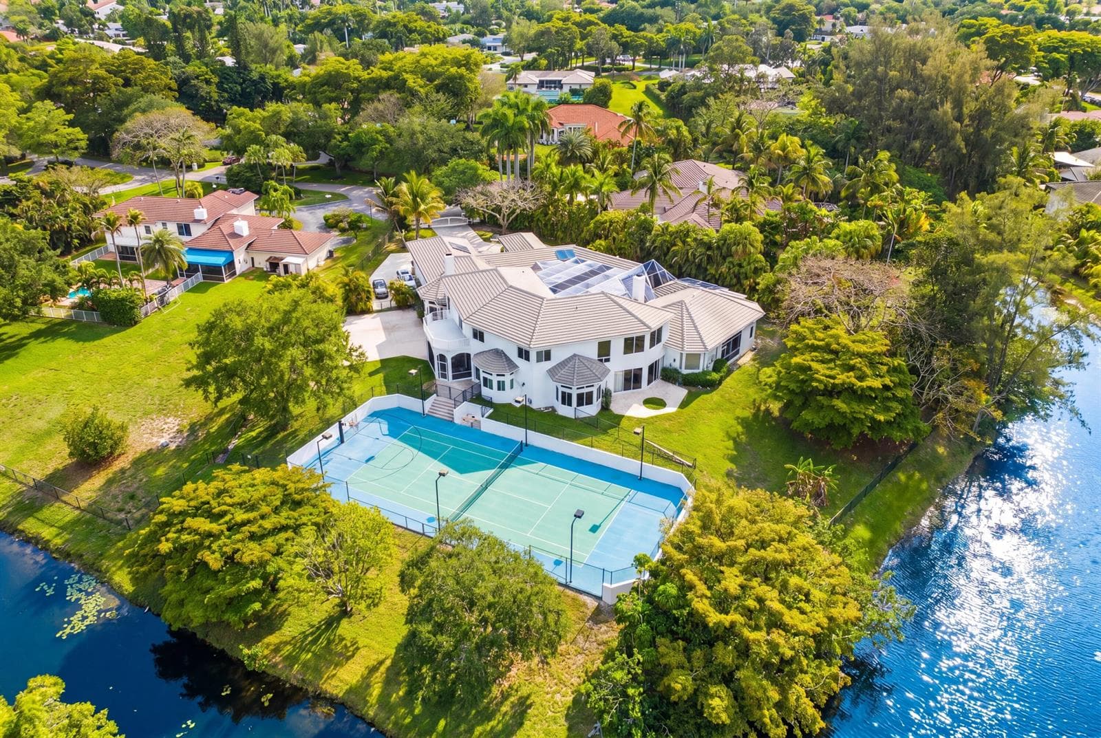 4010 NW 100th Avenue, Coral Springs FL 33065 photo 3