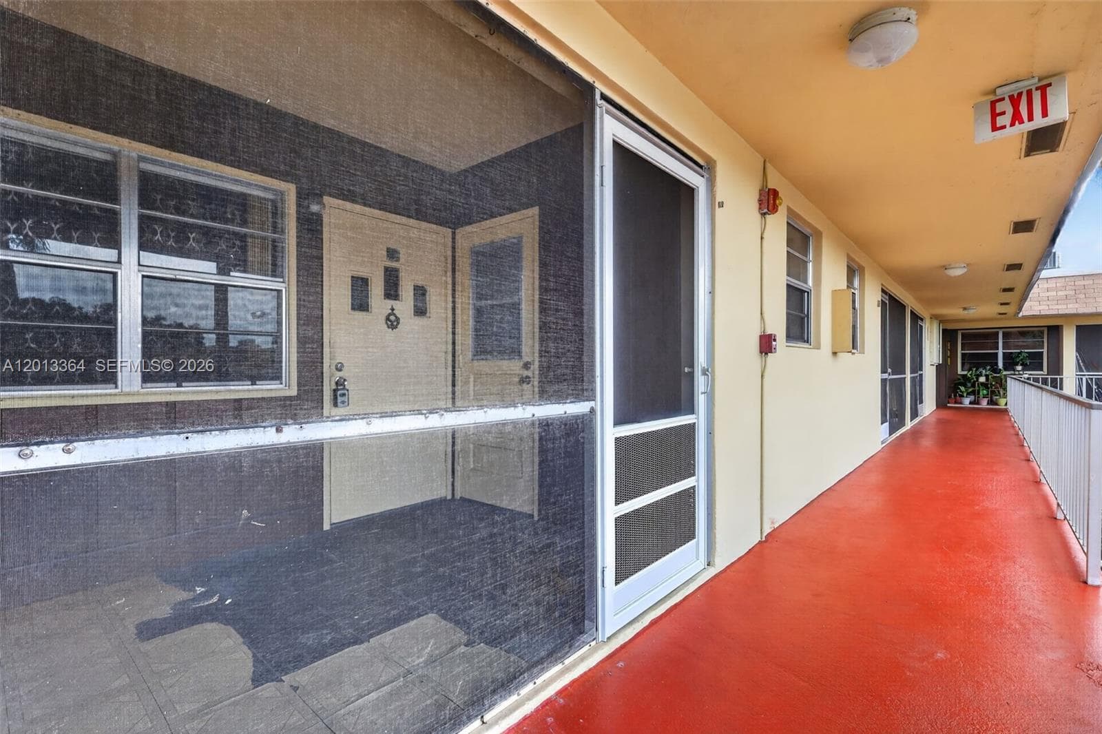 2040 NW 81st Ave # 122, Pembroke Pines FL 33024