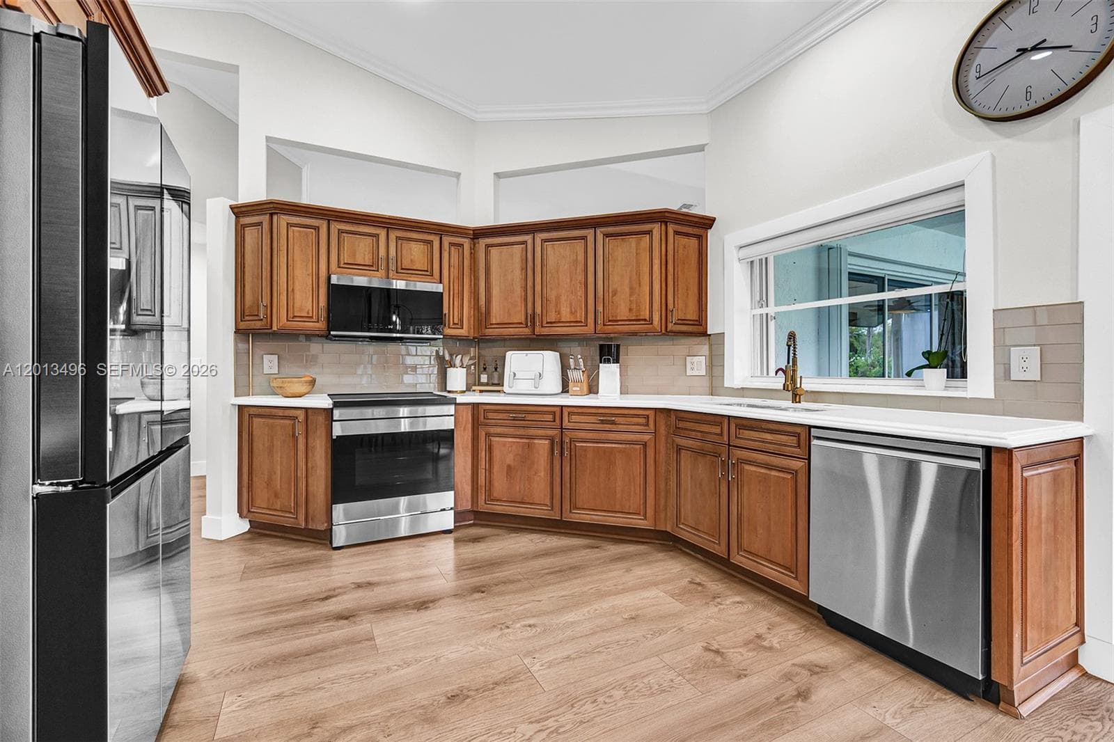 4133 NW 81st Ter, Coral Springs FL 33065 photo 4