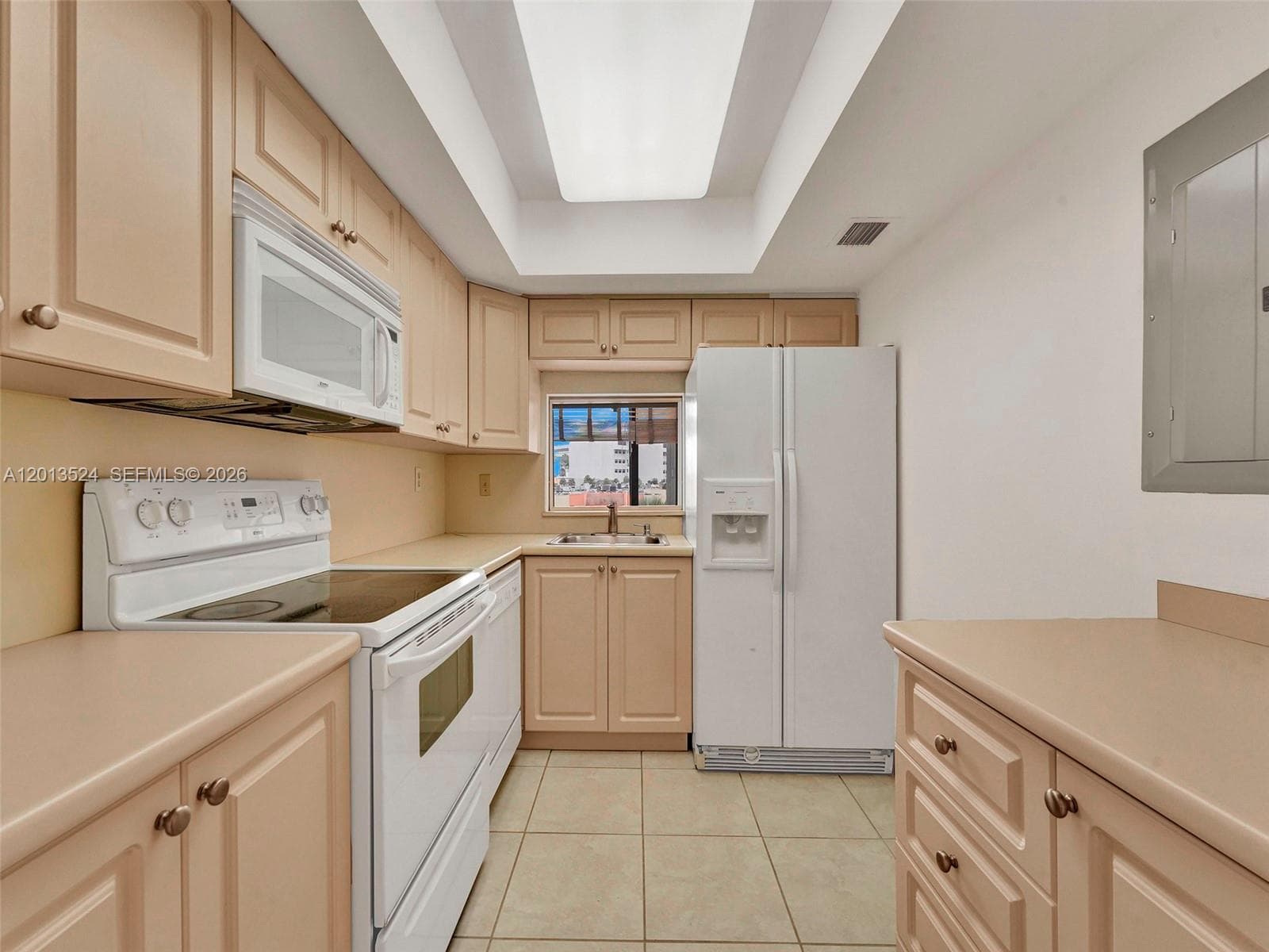 9420 W Flagler St # 312, Miami, FL 33174 photo 2