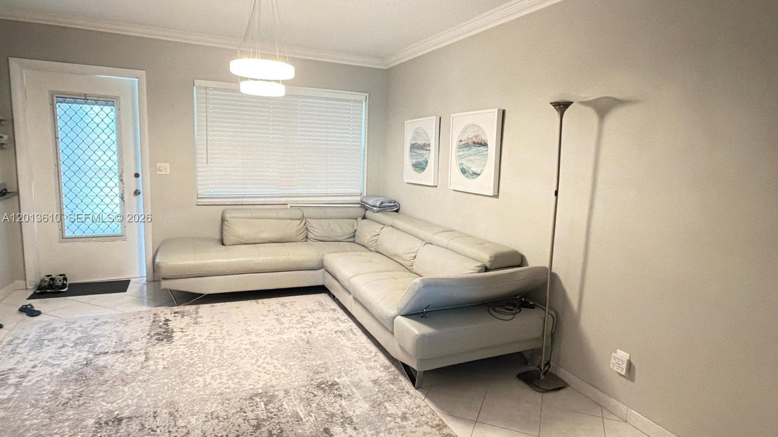 580 Egret Dr # 211, Hallandale Beach FL 33009 photo 2