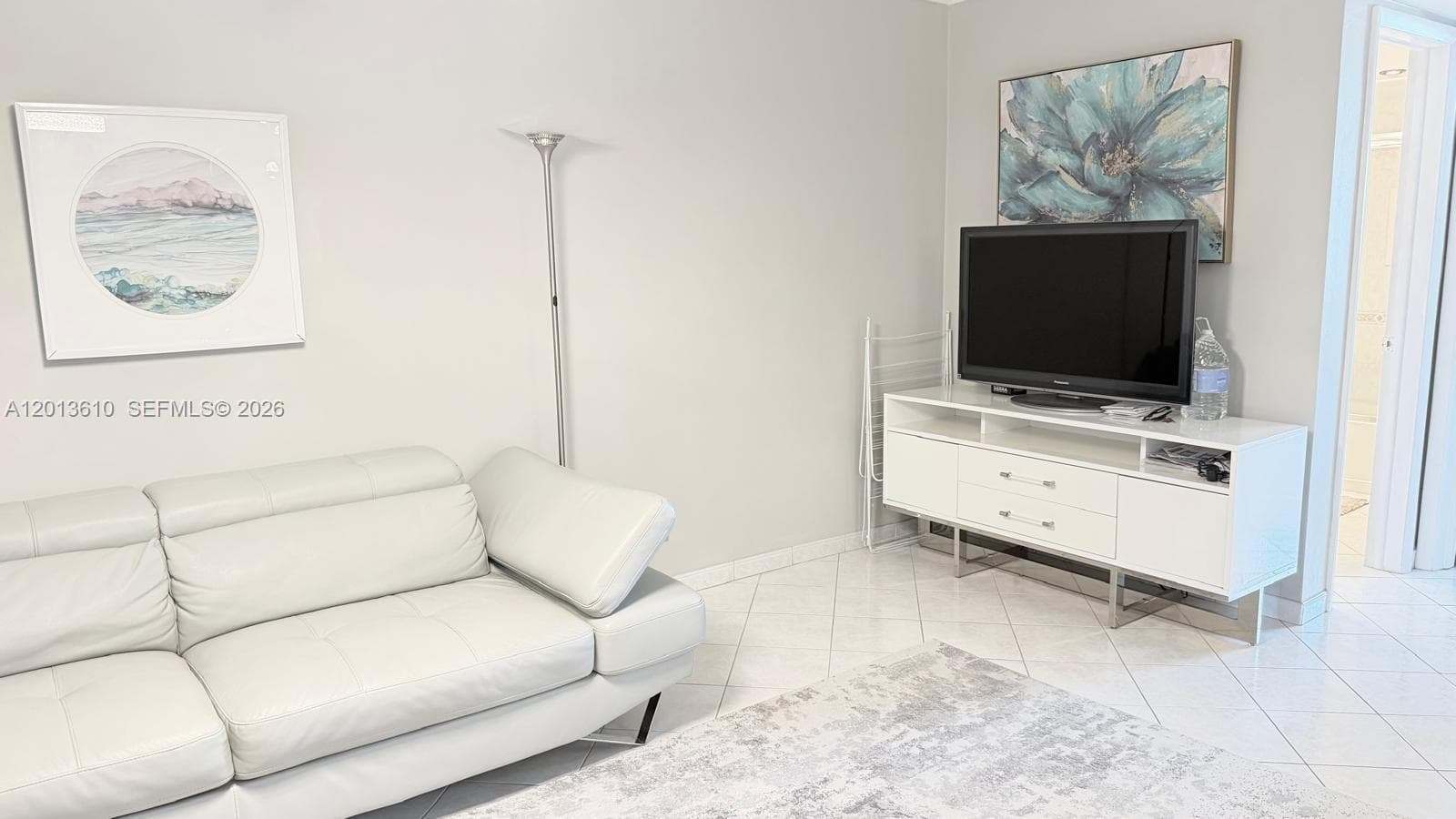 580 Egret Dr # 211, Hallandale Beach FL 33009 photo 3