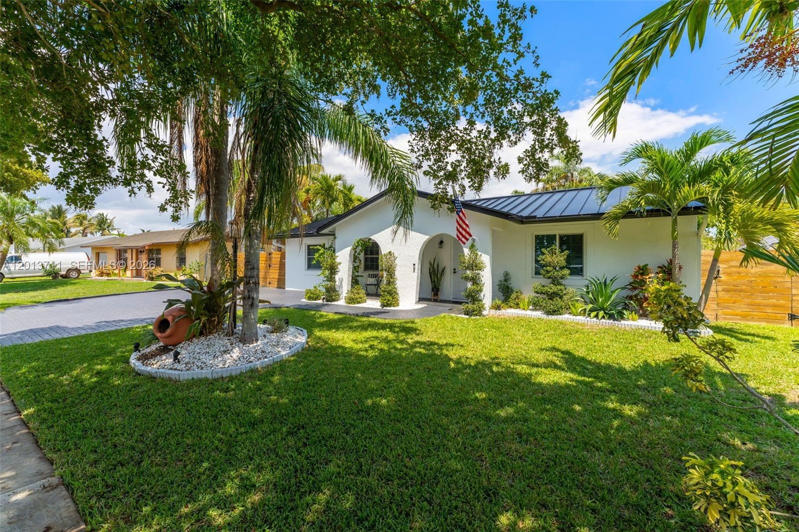 6651 SW 148th Court, Miami FL 33193 photo 2