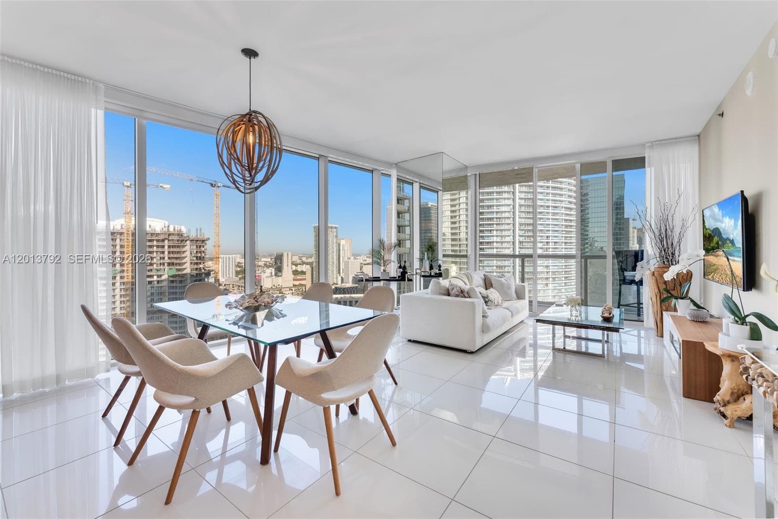 475 Brickell Ave # 3515, Miami, FL 33131 photo 2