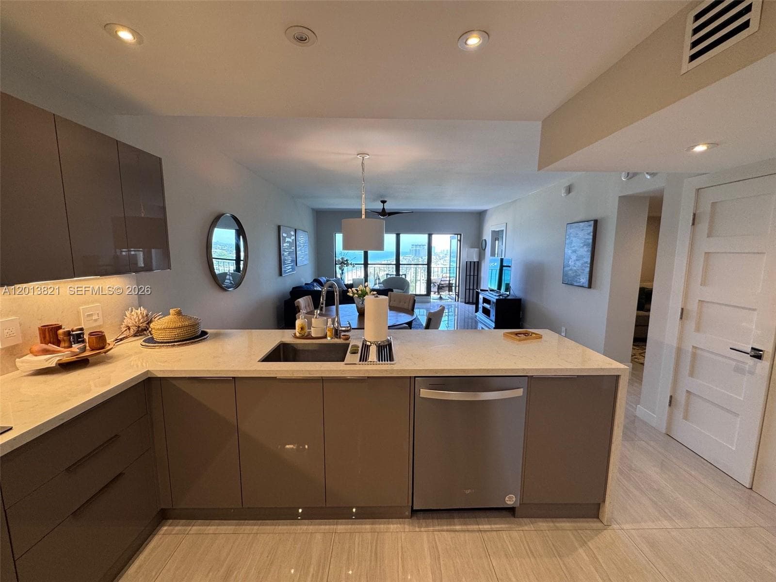 4900 N Ocean Blvd # 1601, Lauderdale By The Sea FL 33308