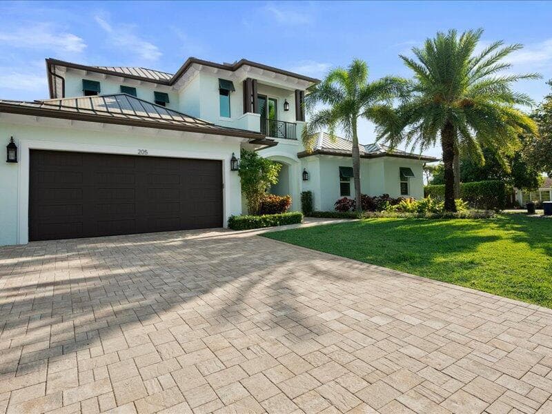 205 Body Court, Jupiter FL 33477 photo 3