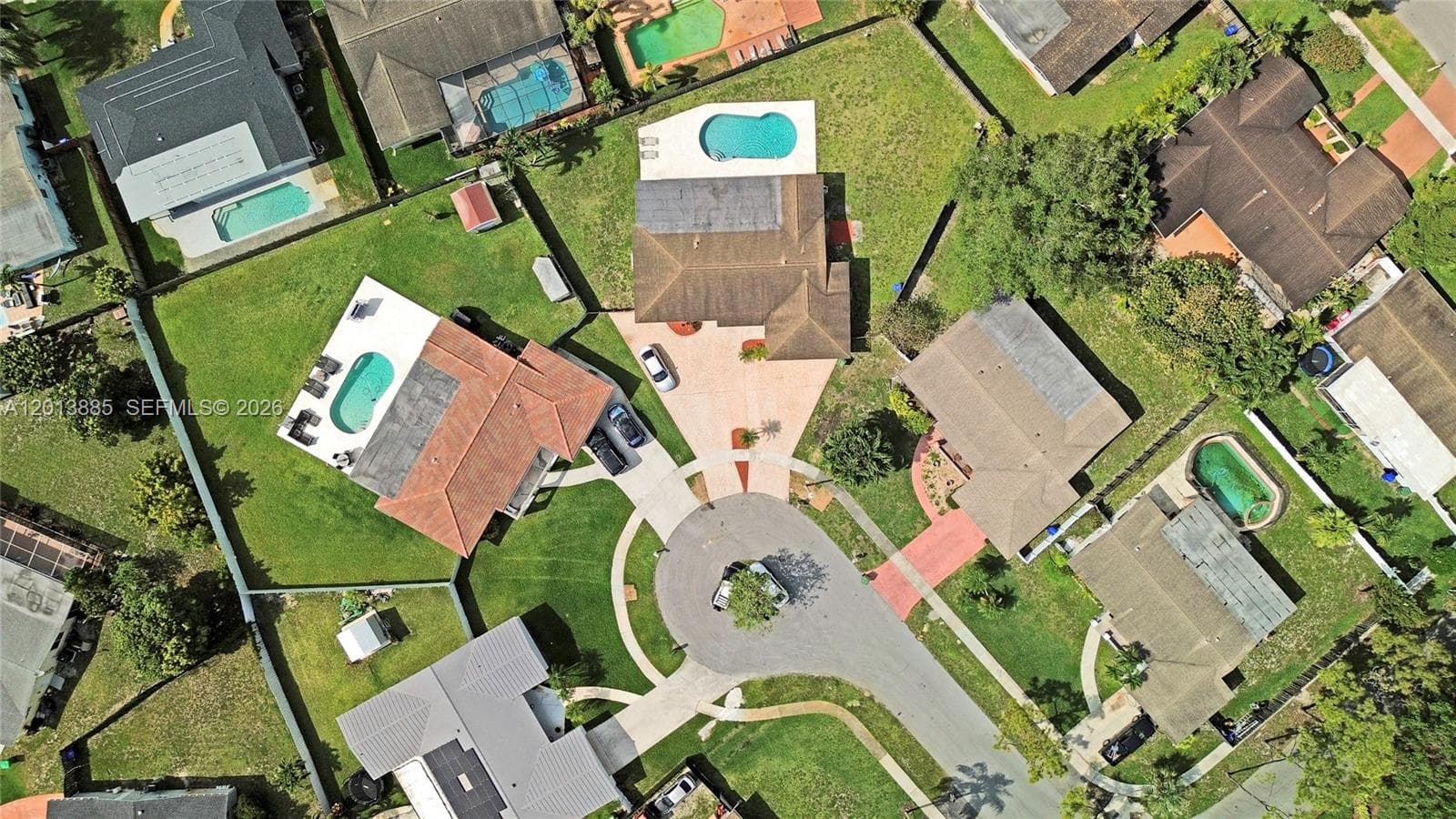 1600 NW 120th Ave, Pembroke Pines FL 33026 photo 2