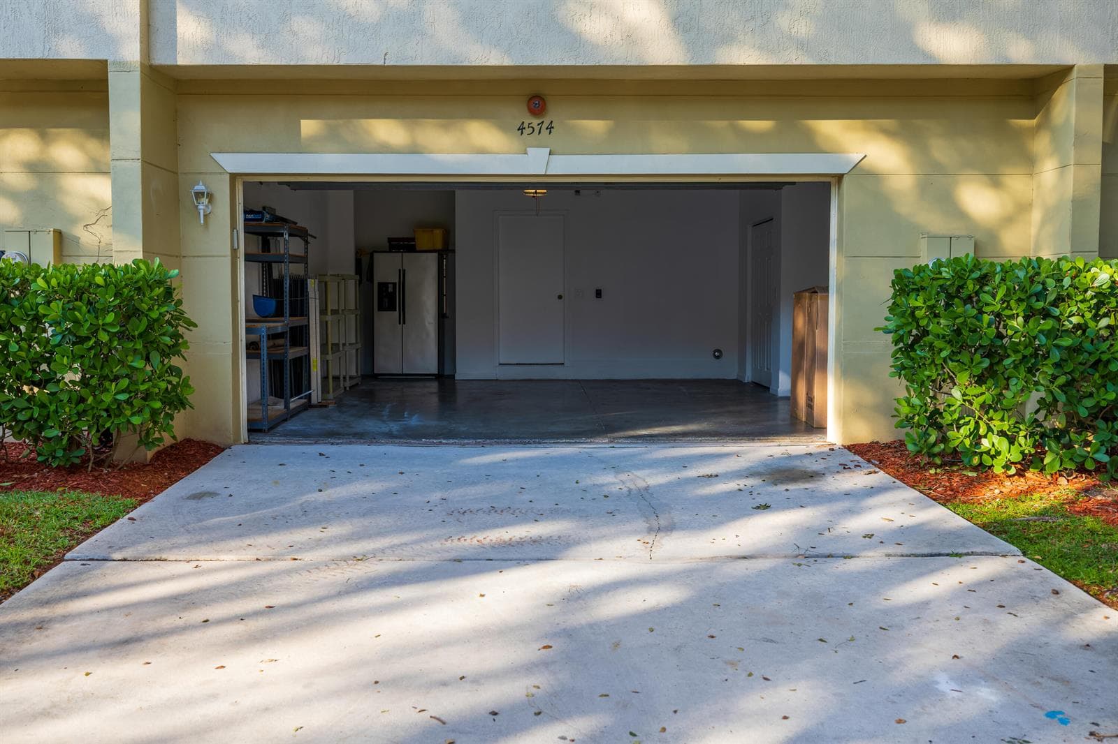 4574 Danson Way, Delray Beach FL 33445 photo 2