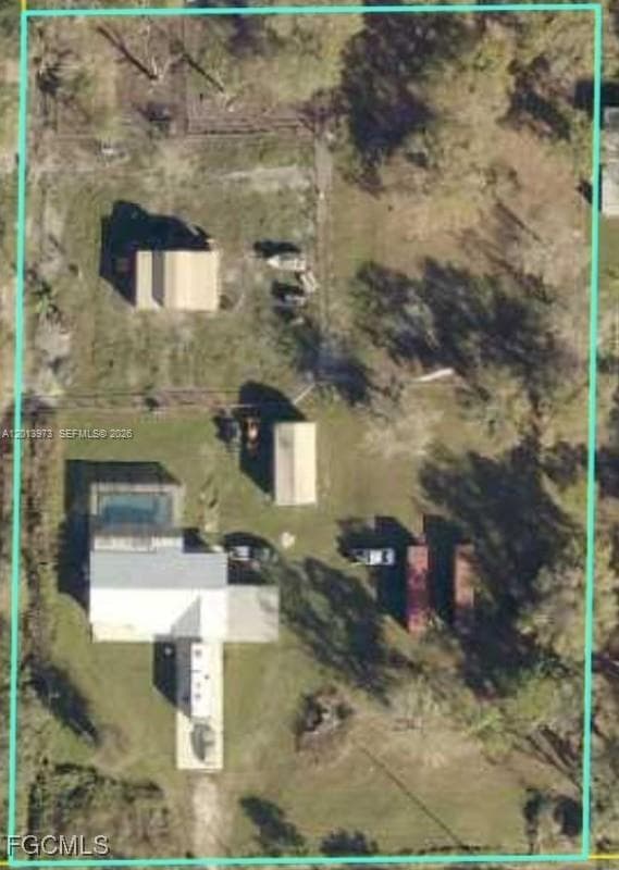 826 B Rd., La Belle FL 33935 photo 3