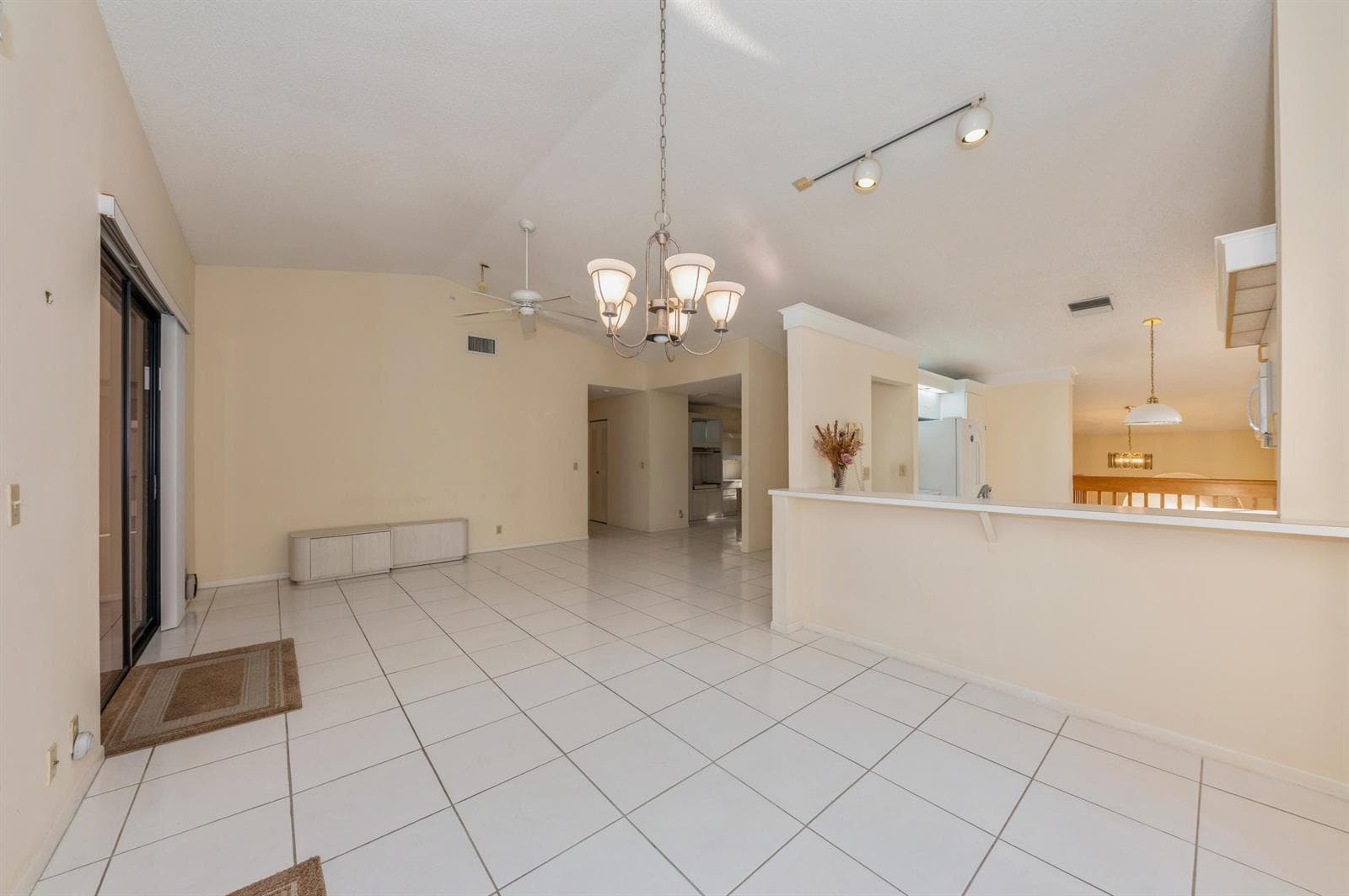 10439 S Circle Lake Drive # 201, Boynton Beach FL 33437 photo 5