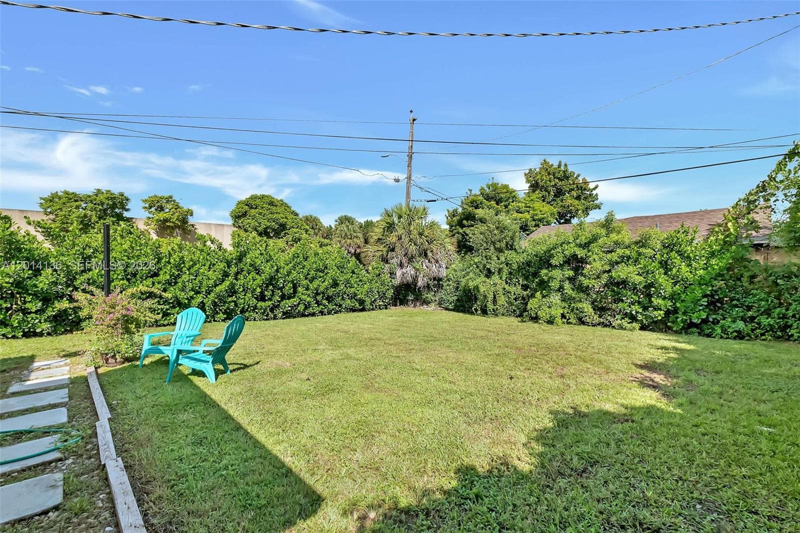 595 NW 101st St, Miami FL 33150 photo 3