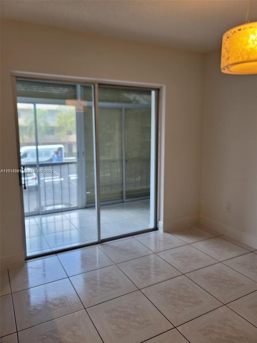 8401 SW 107 AVE # 260E, Miami, FL 33173 photo 2