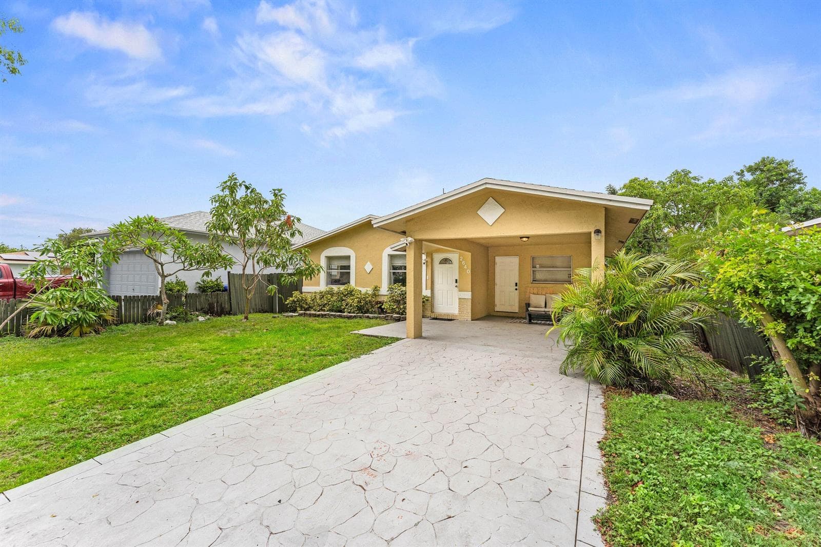 2640 NW 14th Court, Fort Lauderdale FL 33311 photo 3