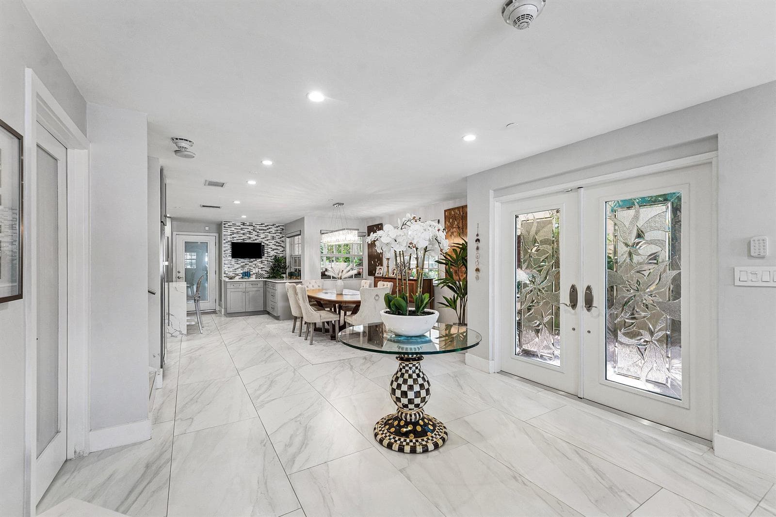 19 Hendricks Isle, Fort Lauderdale FL 33301 photo 4