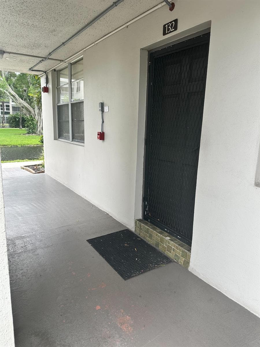 4850 NW 29th Court # 132, Lauderdale Lakes FL 33313 photo 2