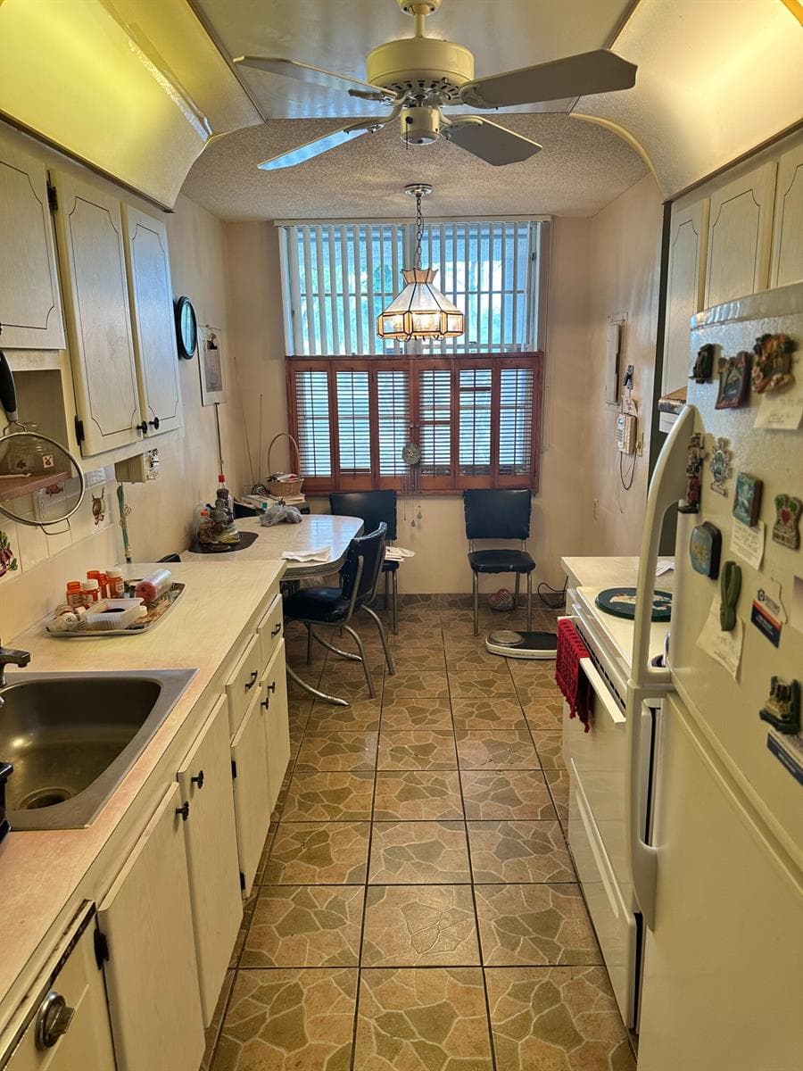 4850 NW 29th Court # 132, Lauderdale Lakes FL 33313 photo 4