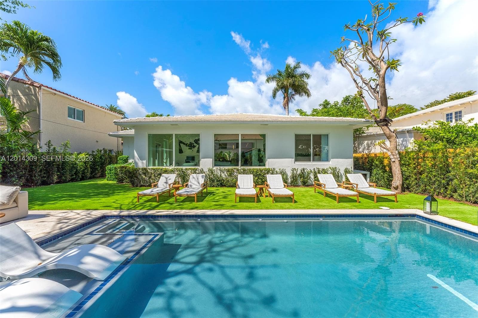 6145 La Gorce Dr, Miami Beach FL 33140 photo 2