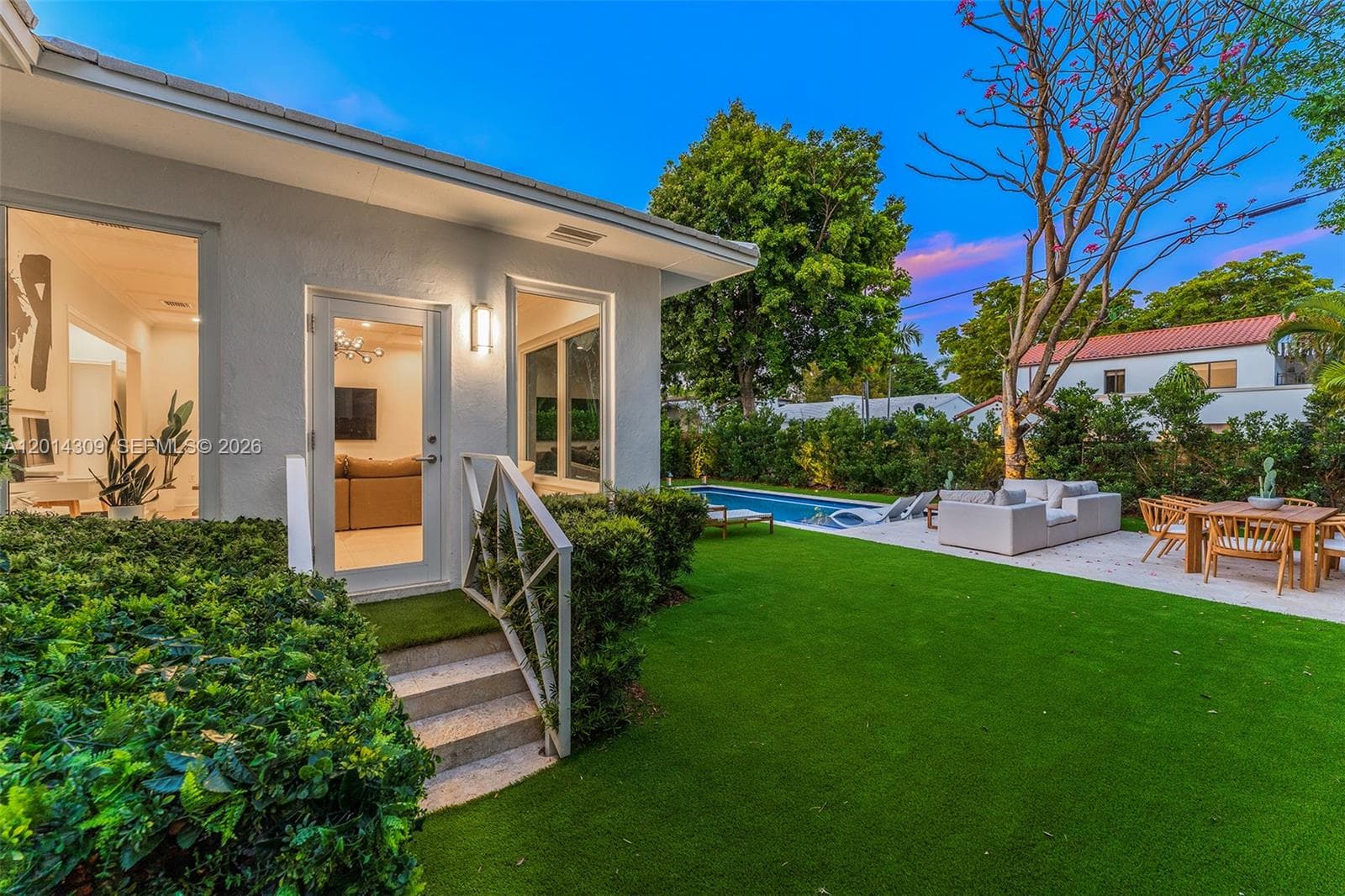 6145 La Gorce Dr, Miami Beach FL 33140 photo 4