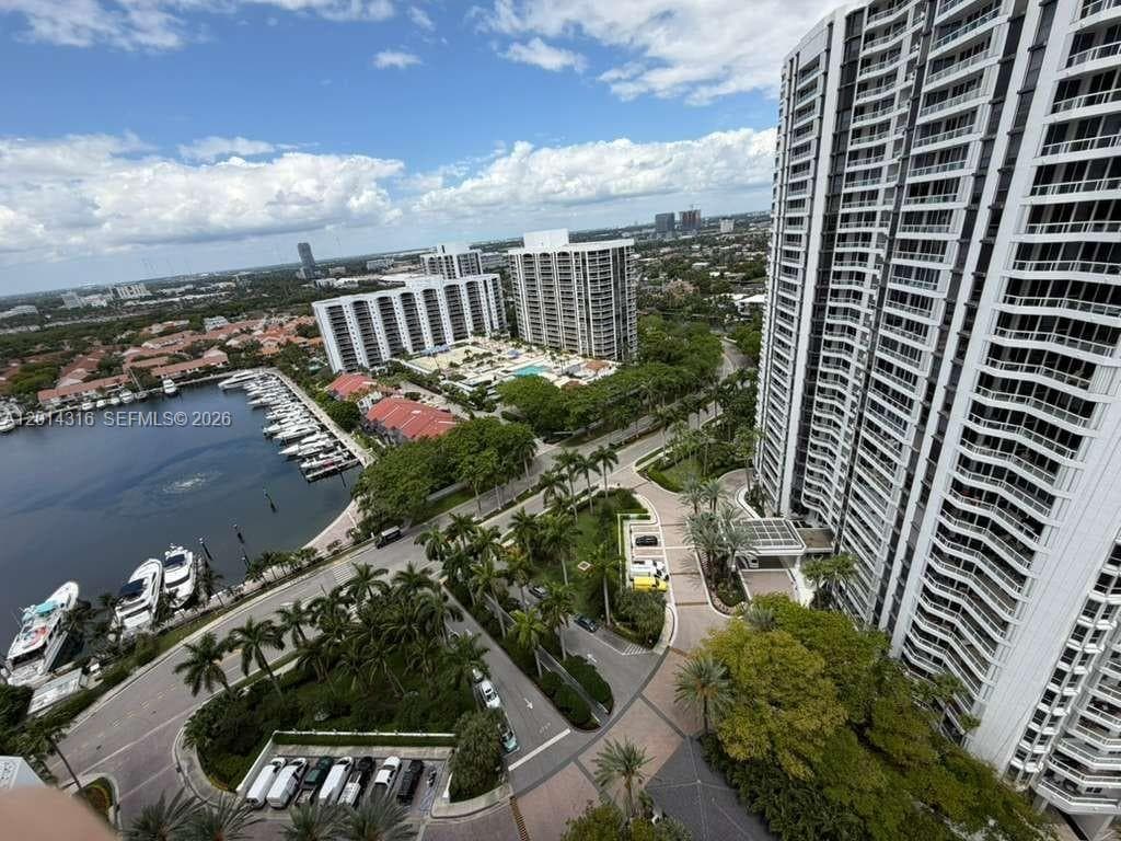 21055 Yacht Club Dr # 2403, Aventura FL 33180
