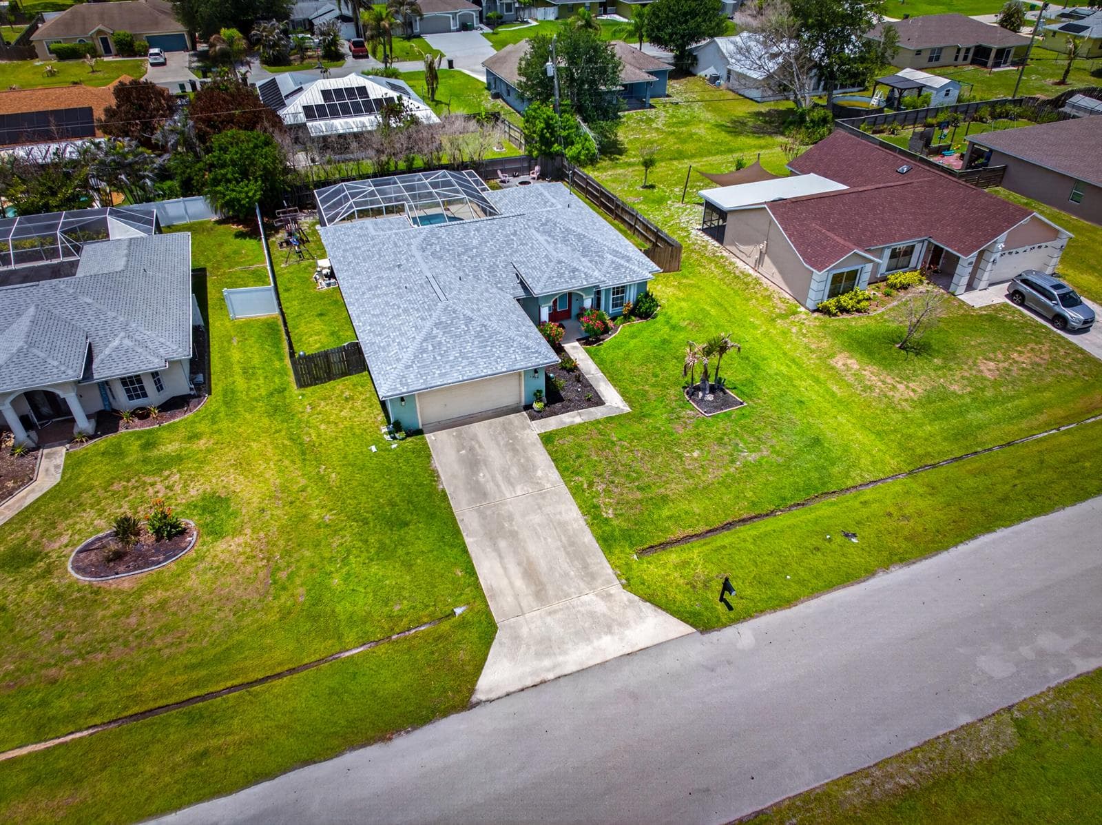 1950 SW Beard Street, Port St. Lucie FL 34953 photo 3
