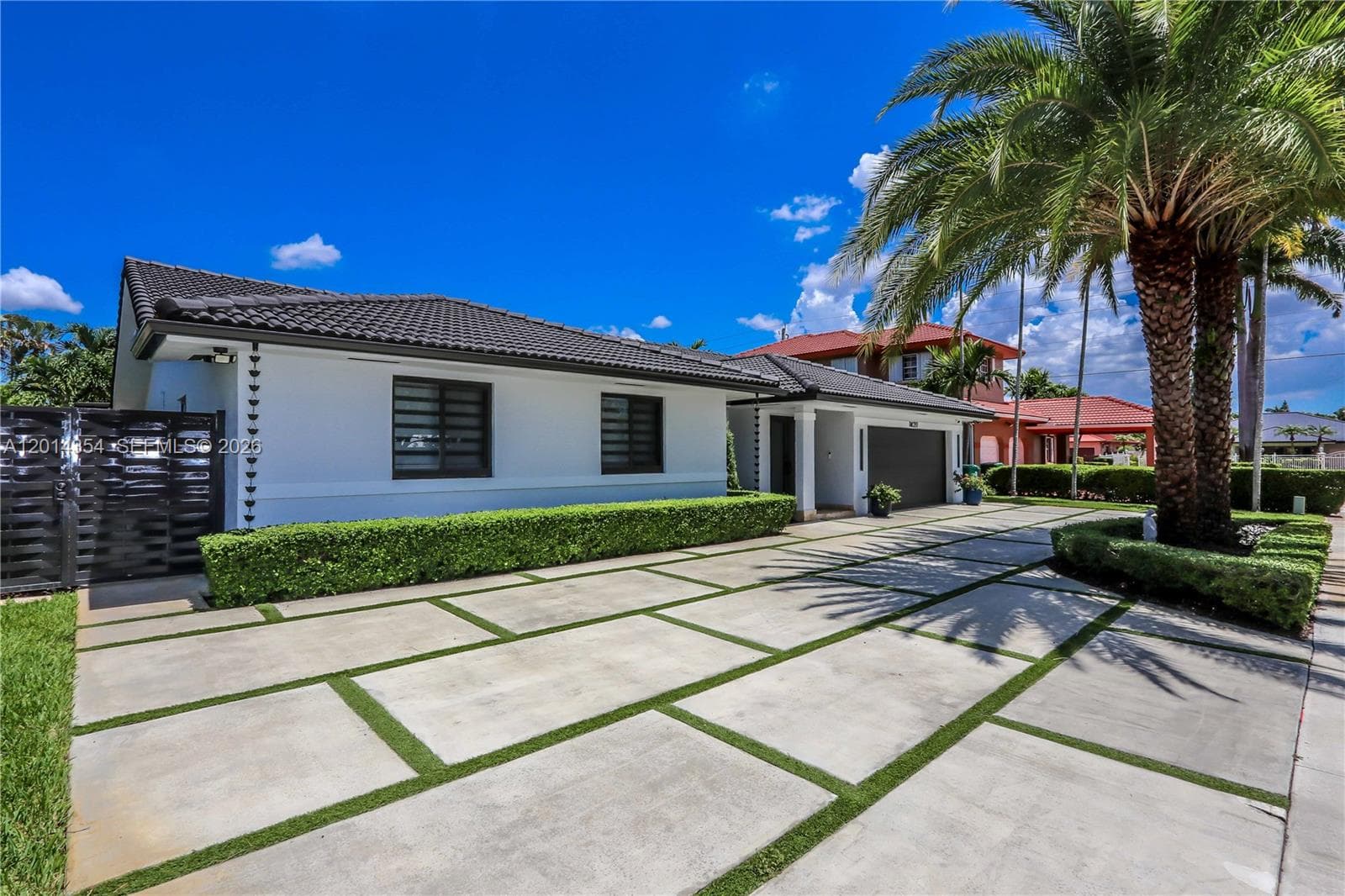 14211 SW 31st St, Miami FL 33175 photo 2