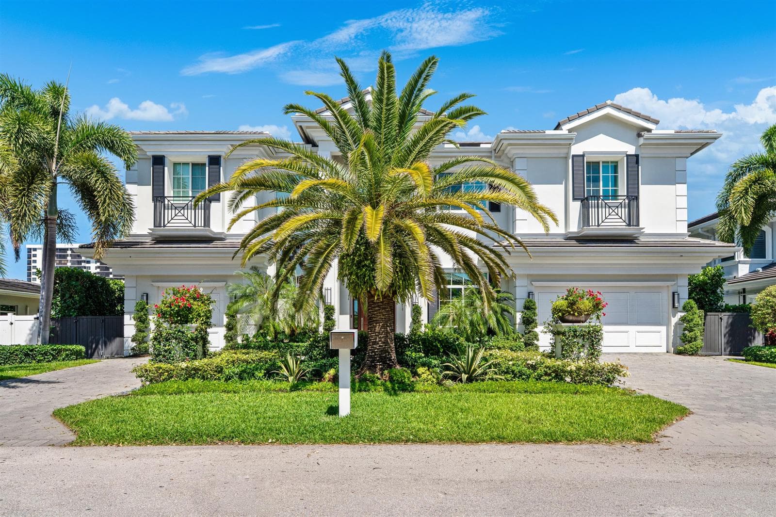 7212 NE 8th Drive, Boca Raton FL 33487 photo 2