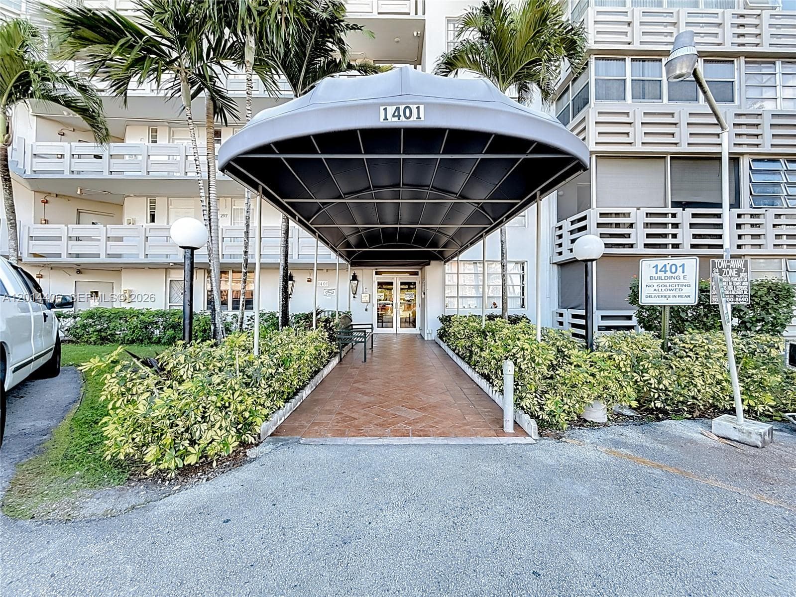 1401 NE Miami Gardens Dr # 286, Miami FL 33179 photo 5