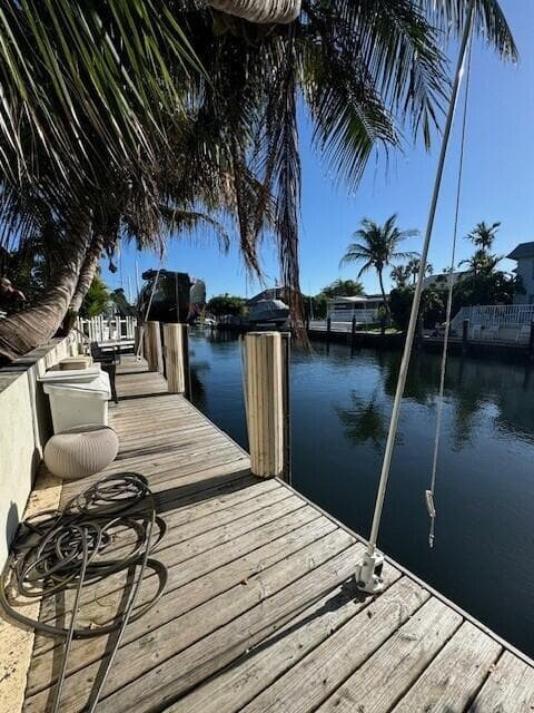1361 NE 27 Way, Pompano Beach FL 33062 photo 2