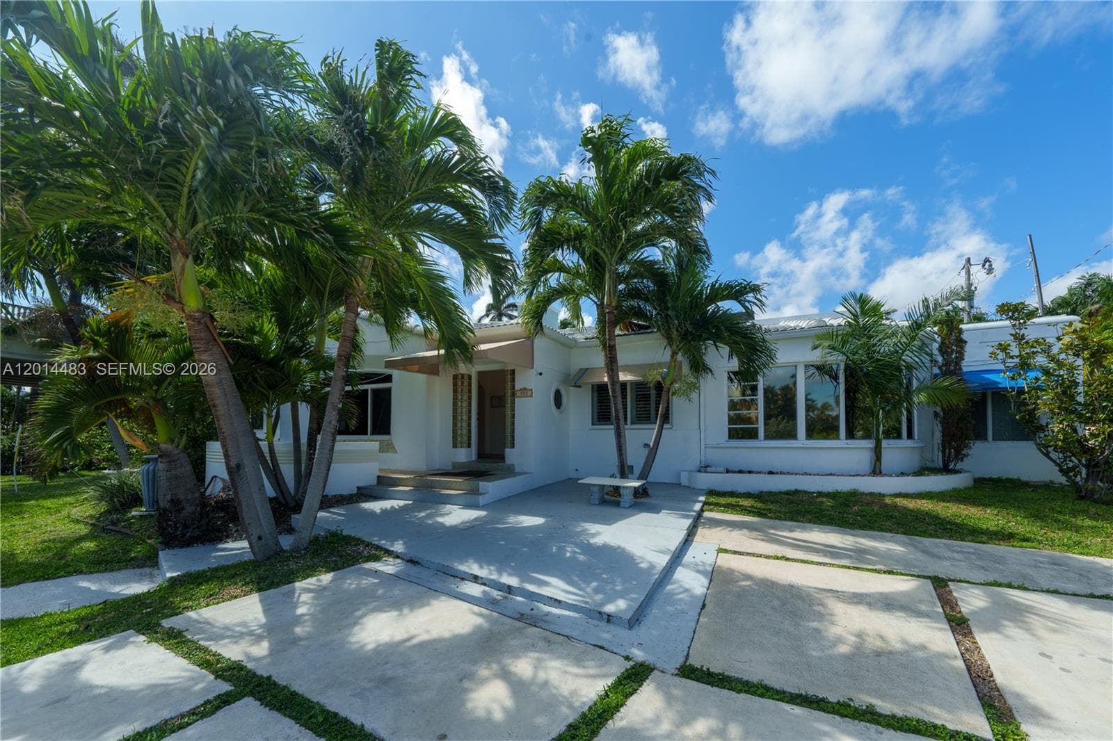 701 Hollywood Blvd, Hollywood FL 33019