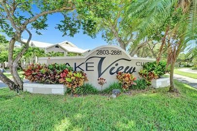 2871 N Oakland Forest Dr # 210, Oakland Park FL 33309 photo 5
