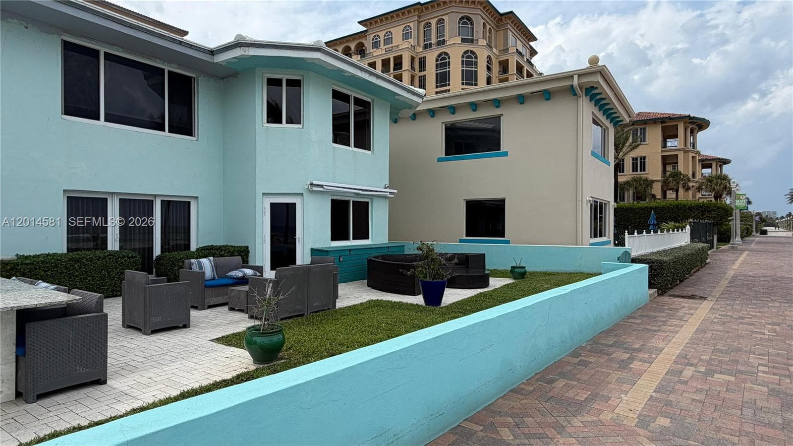 3400 N Surf Rd # 1, Hollywood FL 33019