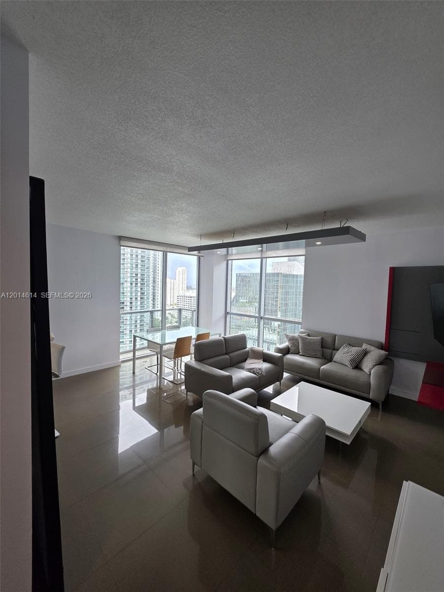 1060 Brickell Ave # 2201, Miami FL 33131 photo 5