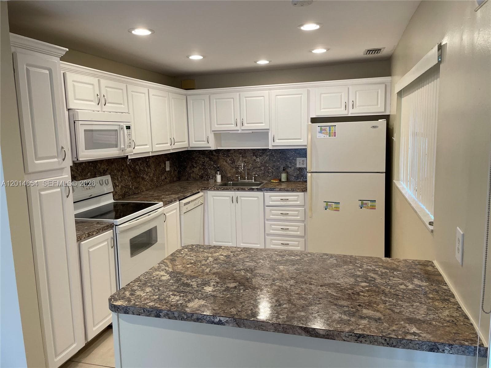 8621 NW 12th St # D178, Plantation FL 33322 photo 3