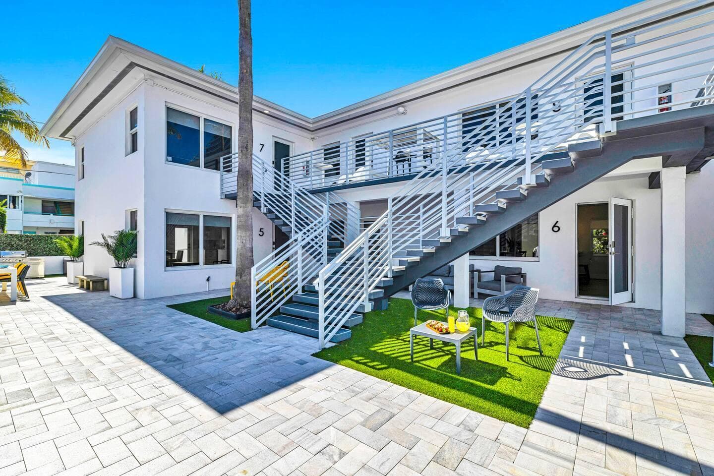 347 N Birch Road # 9, Fort Lauderdale FL 33304