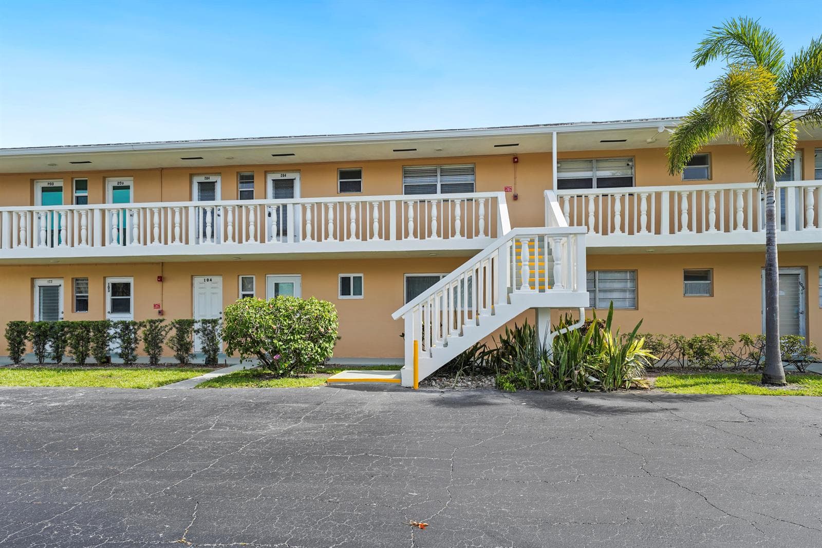 2222 NE 1st Way # 204, Boynton Beach FL 33435 photo 2