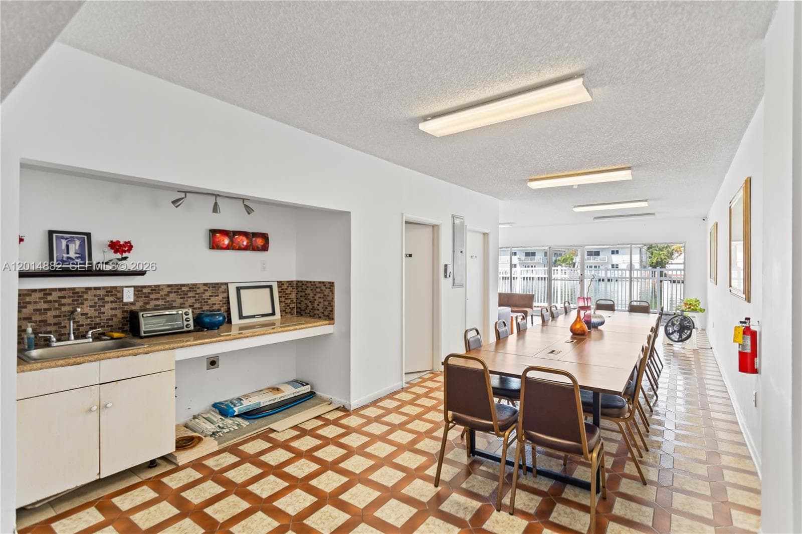 8530 Byron Ave # 302, Miami Beach FL 33141 photo 4