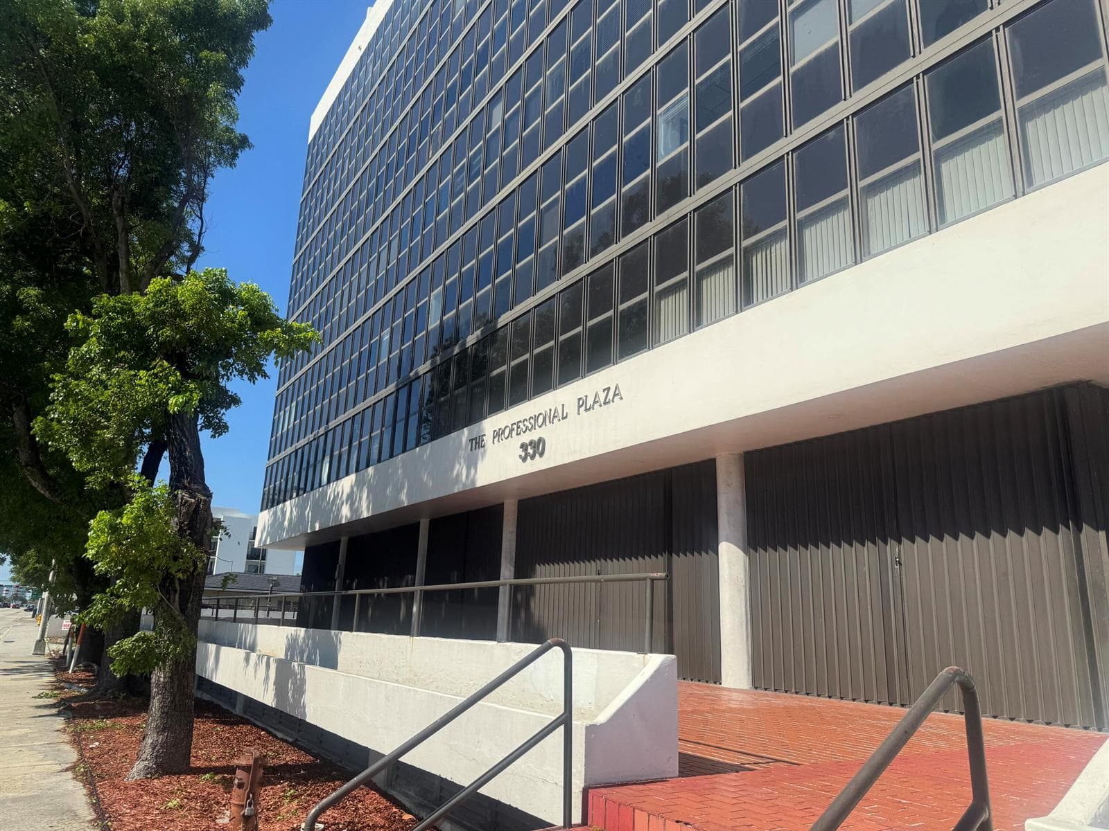 330 SW 27th Avenue # 309, Miami FL 33135 photo 3