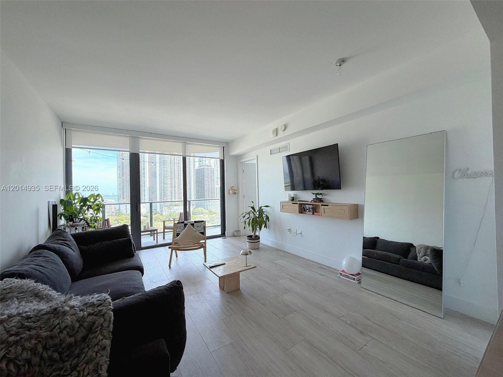 121 NE 34th St # 1605, Miami FL 33137 photo 4