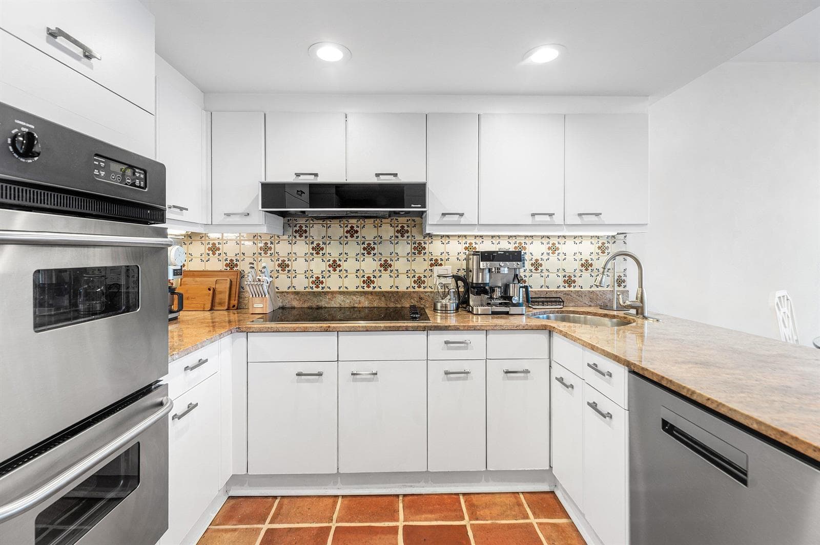 529 S Flagler Drive # 6g, West Palm Beach FL 33401 photo 5