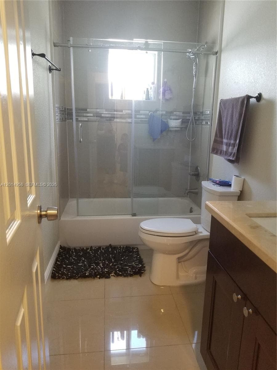 1935 NW 96th St, Miami FL 33147 photo 5
